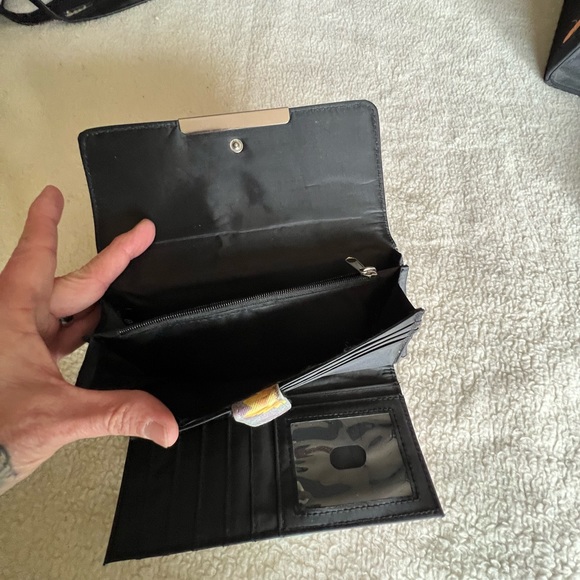 Purse and wallet NWOT - Picture 7 of 12